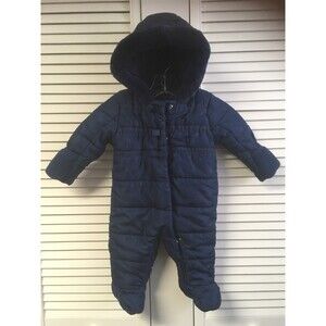 Tahari 6-9 M navy blue Snowsuit bunting